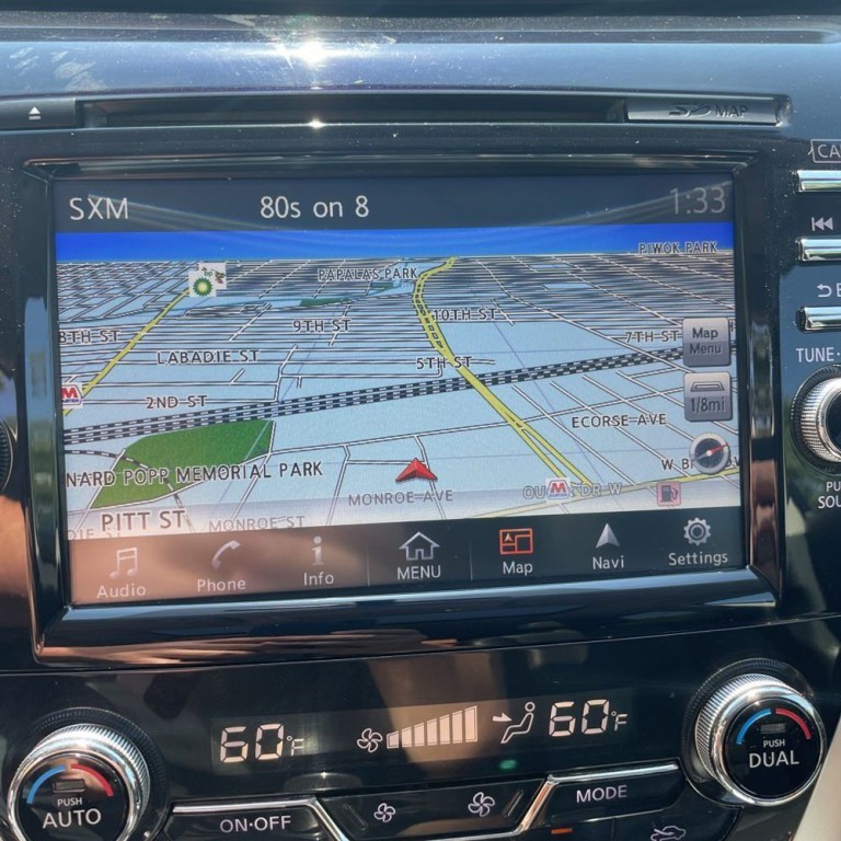 2017 Nissan Murano Image 13