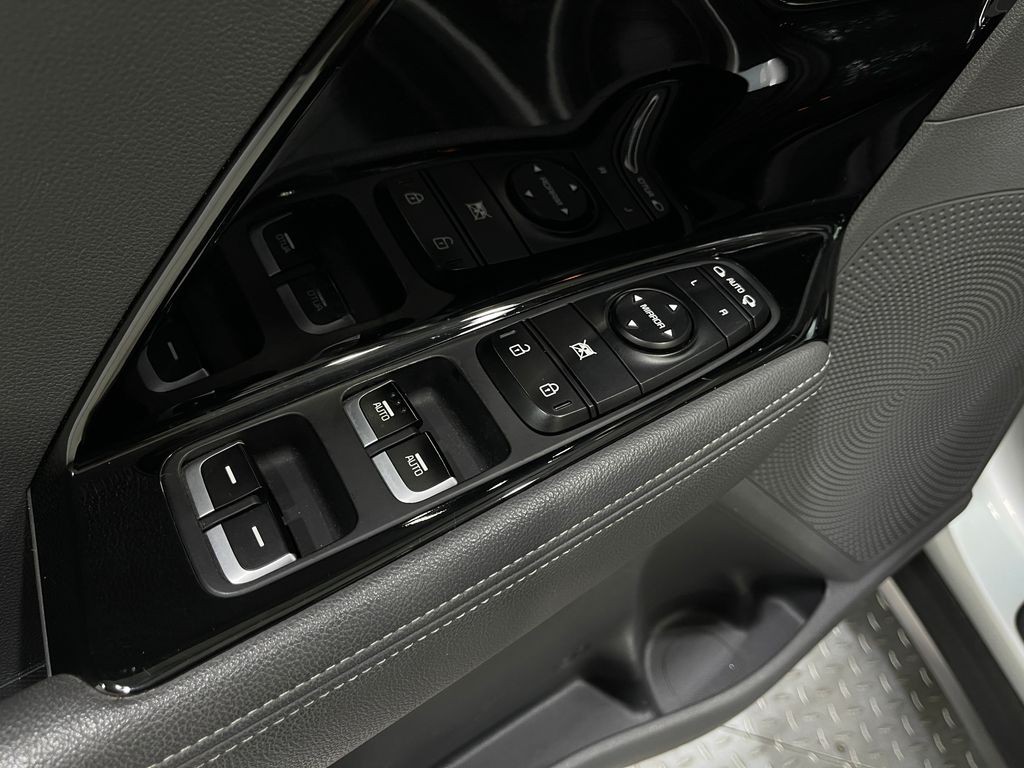 2018 Kia Niro Image 14