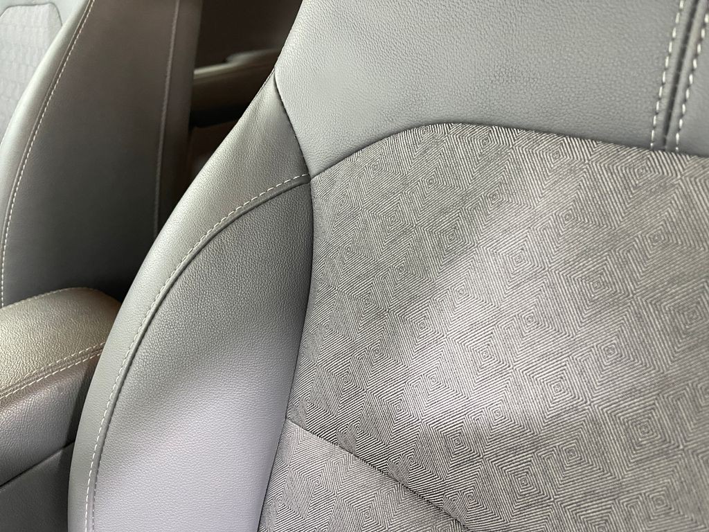 2018 Kia Niro Image 16