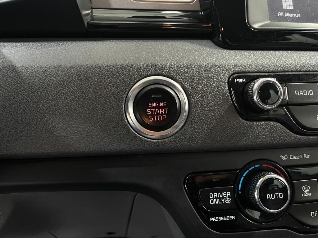 2018 Kia Niro Image 19