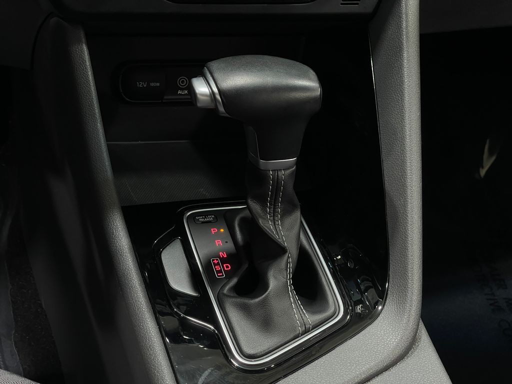 2018 Kia Niro Image 27