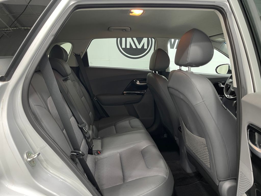 2018 Kia Niro Image 29