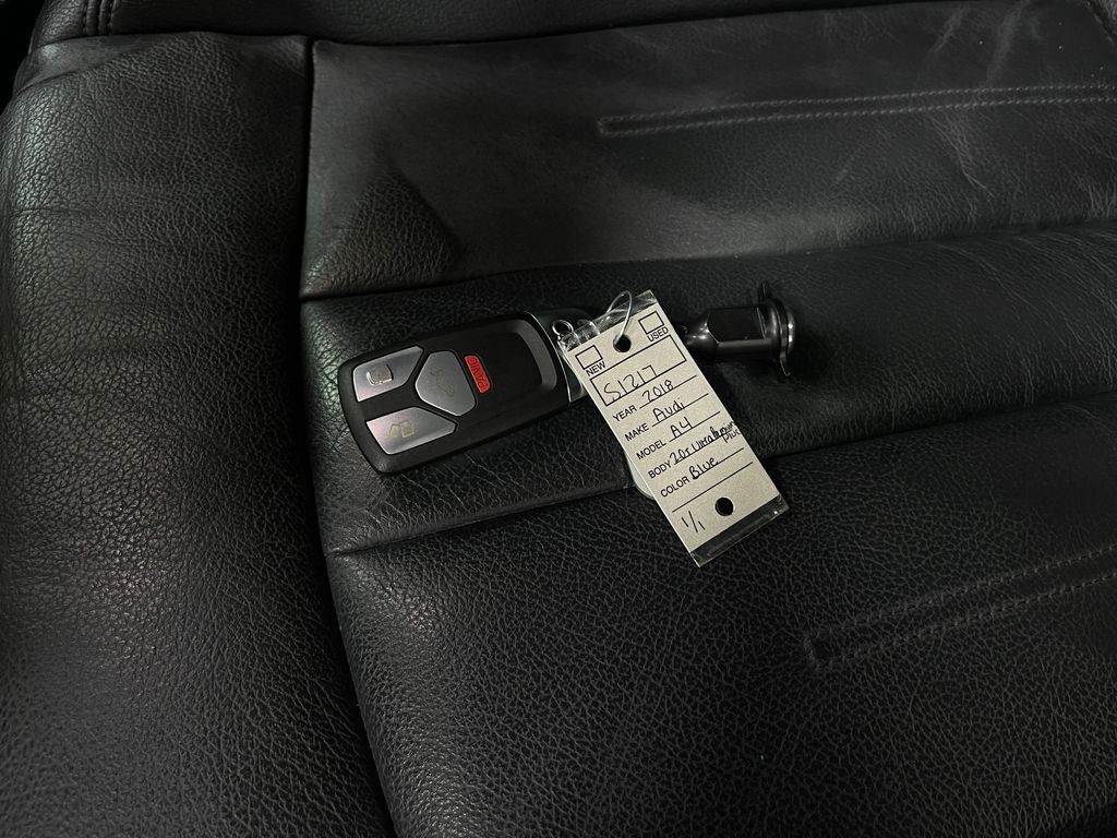 2018 Audi A4 Image 36