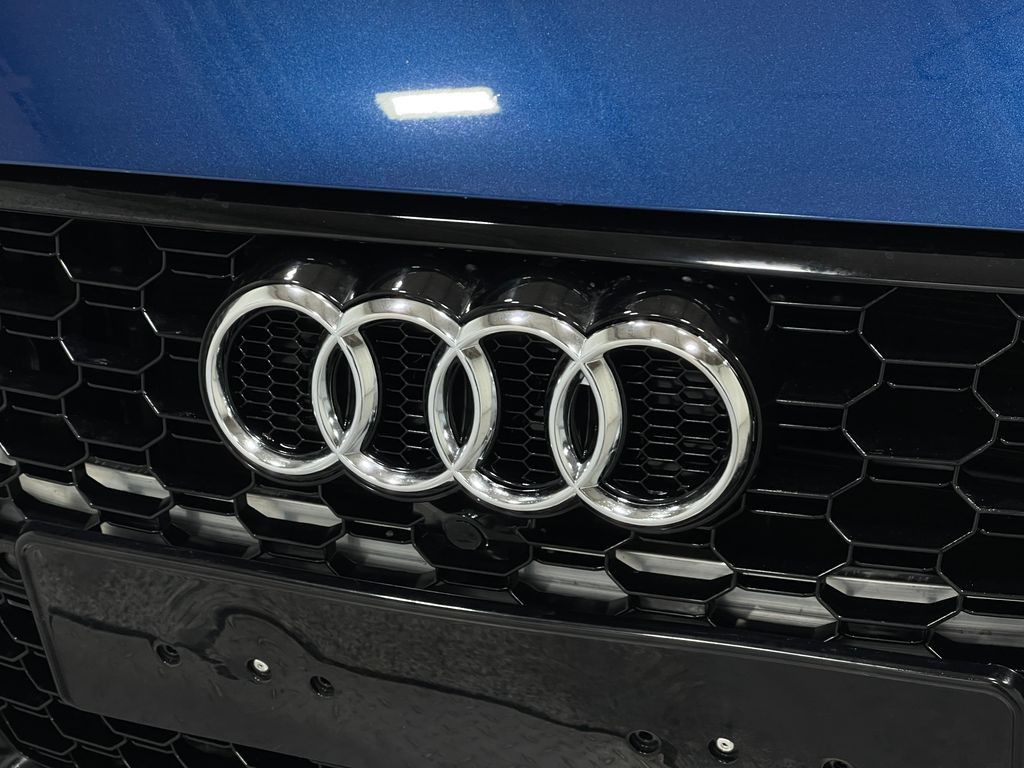 2018 Audi A4 Image 37