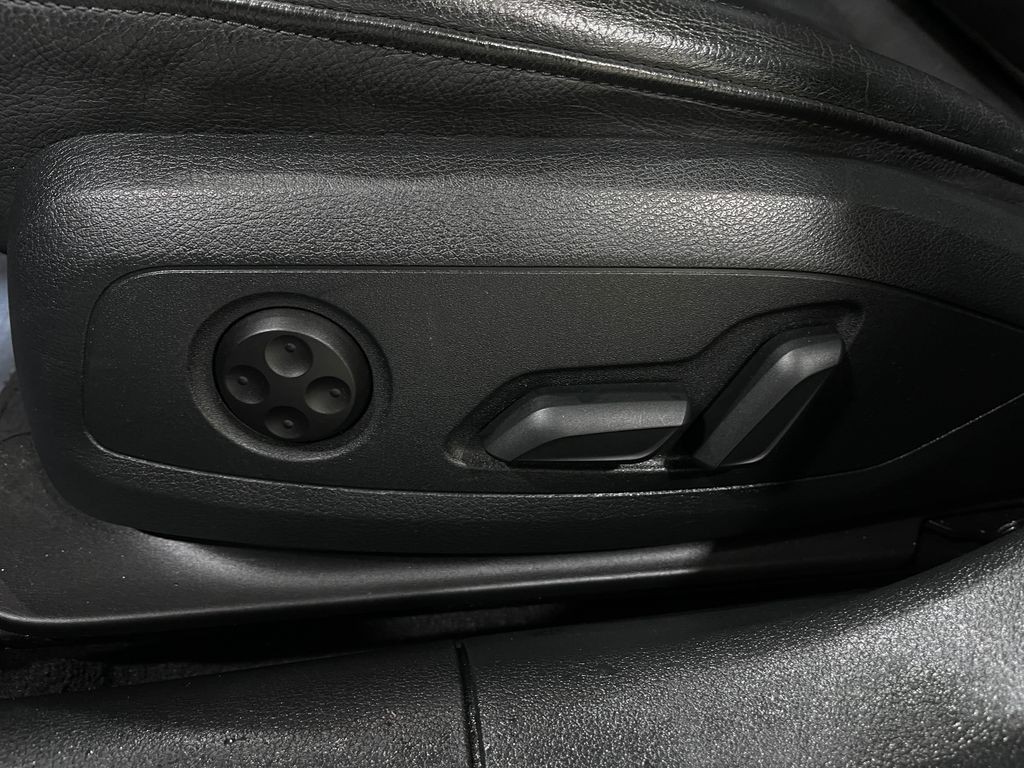 2018 Audi A4 Image 19