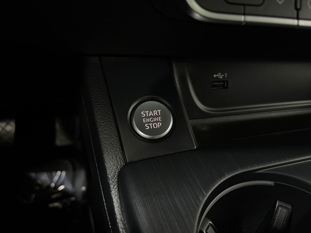 2018 Audi A4 Image 23