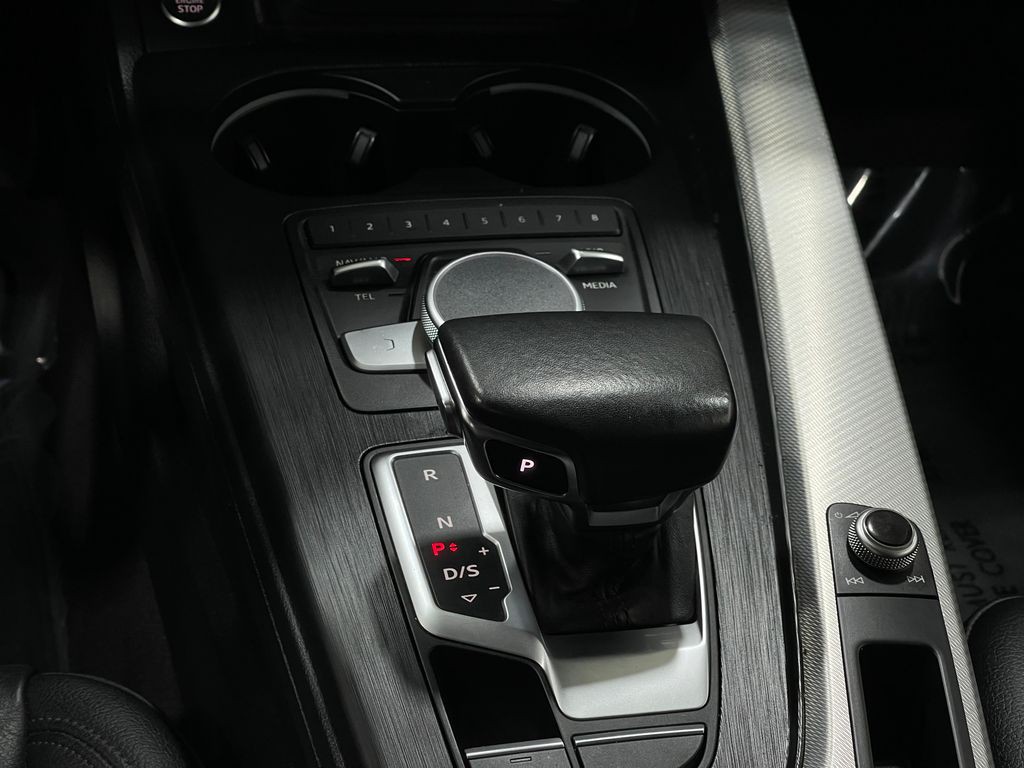 2018 Audi A4 Image 31