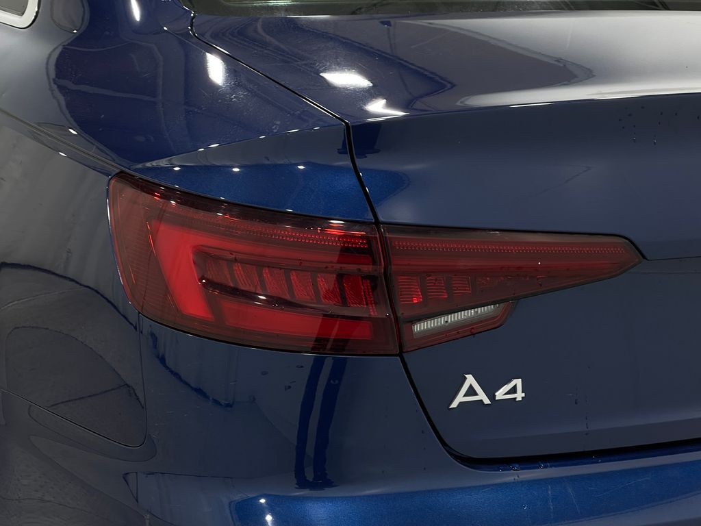 2018 Audi A4 Image 36