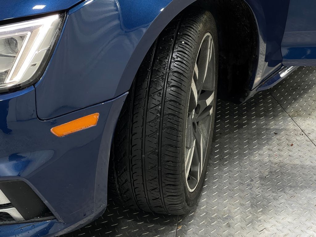 2018 Audi A4 Image 38