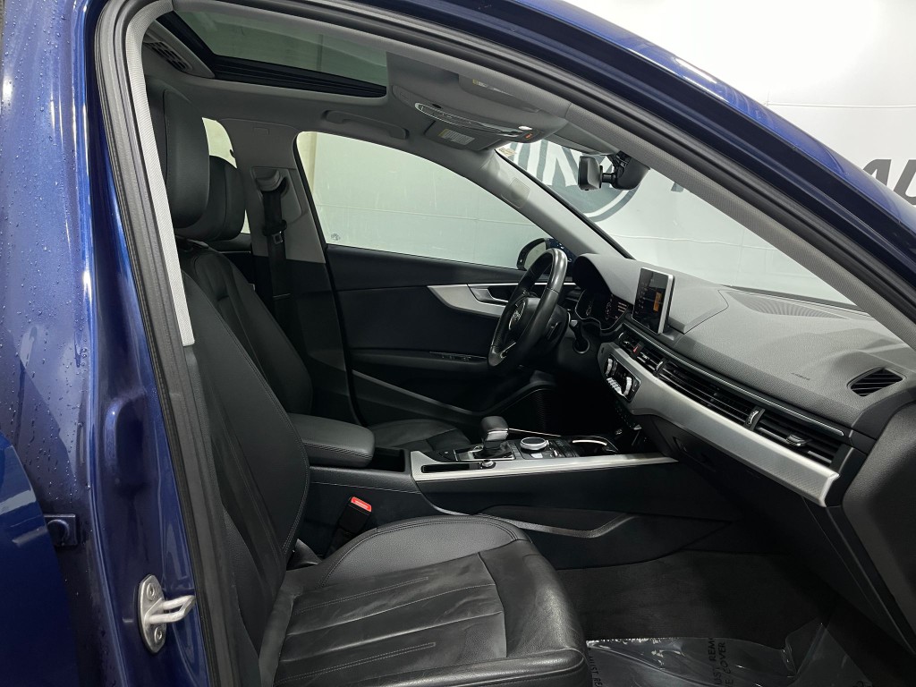 2018 Audi A4 Image 34