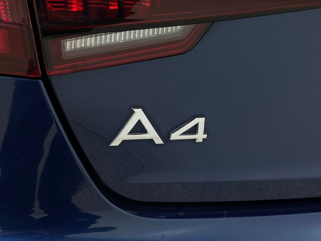 2018 Audi A4 Image 39