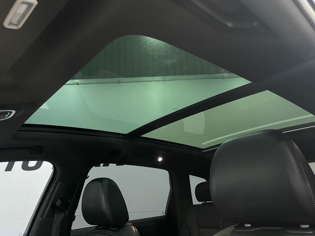 2019 Audi Q7 Image 12