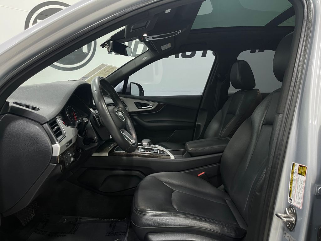 2019 Audi Q7 Image 13