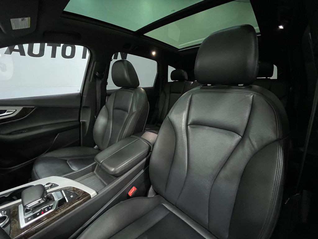 2019 Audi Q7 Image 14
