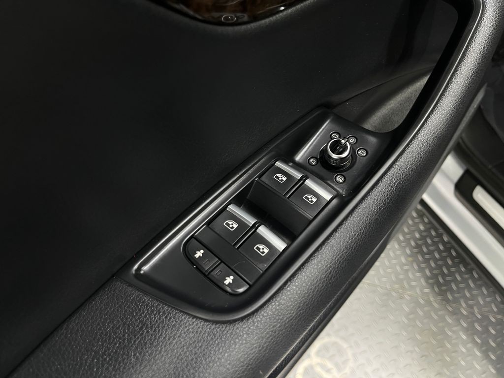 2019 Audi Q7 Image 16
