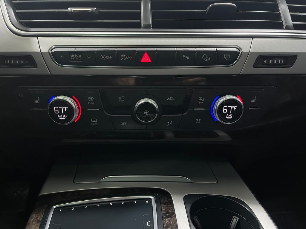2019 Audi Q7 Image 26