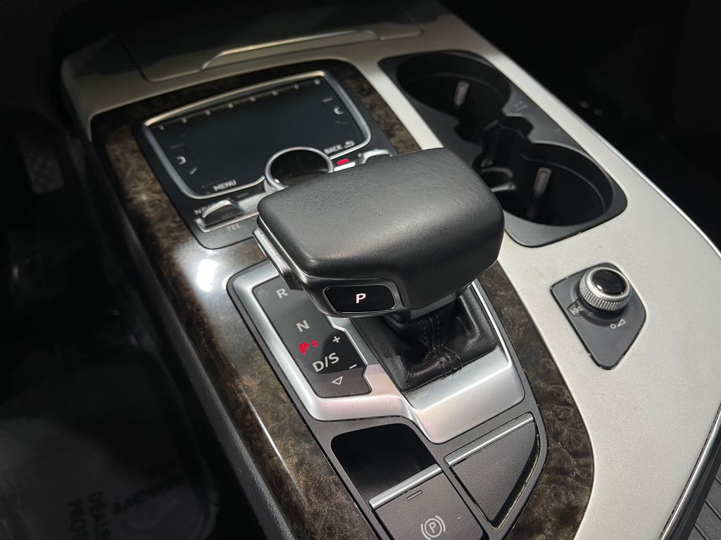 2019 Audi Q7 Image 30