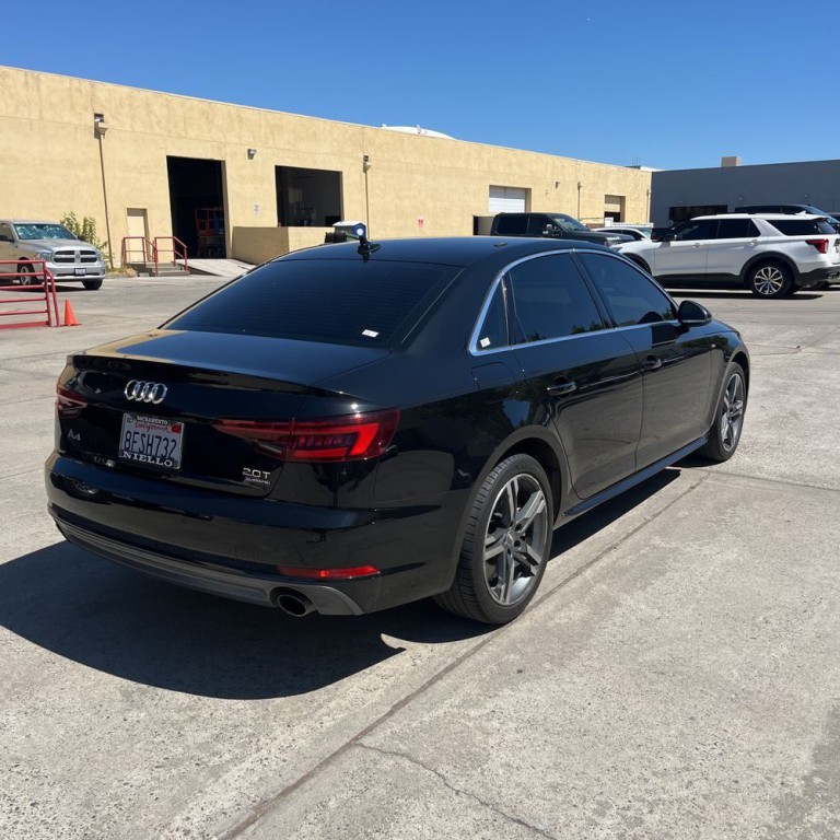 2018 Audi A4 Image 6