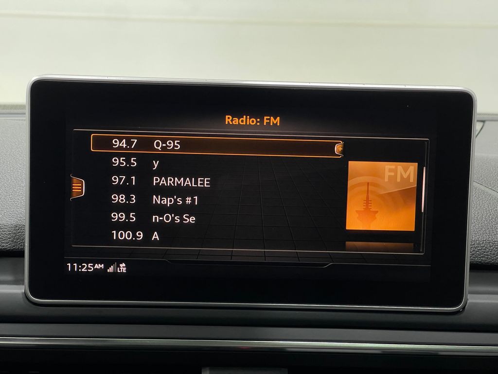 2018 Audi A4 Image 26