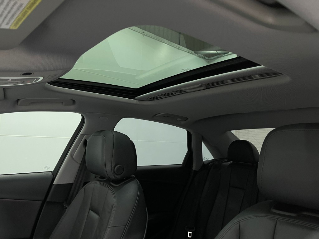 2018 Audi A4 Image 12