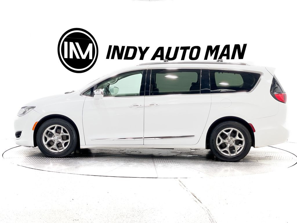 2018 Chrysler Pacifica Image 7