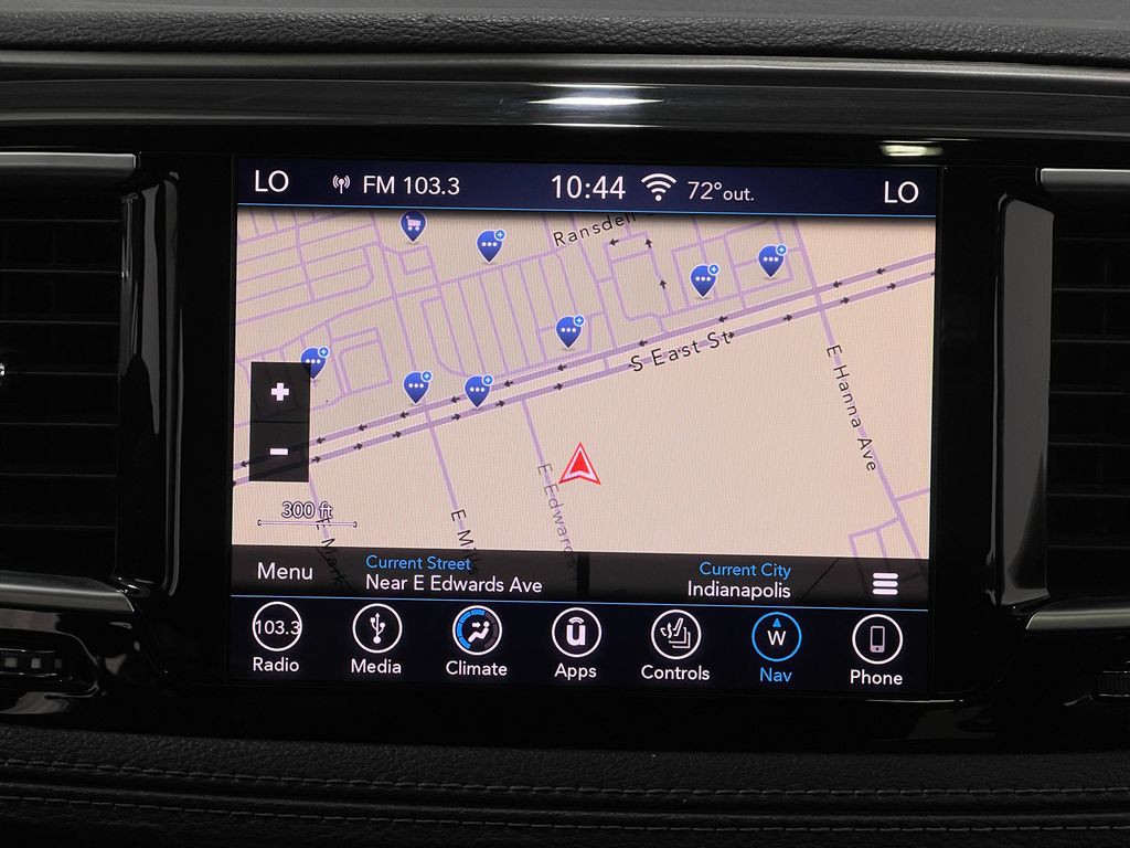 2018 Chrysler Pacifica Image 10
