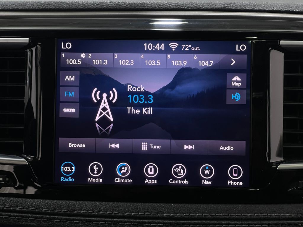 2018 Chrysler Pacifica Image 25