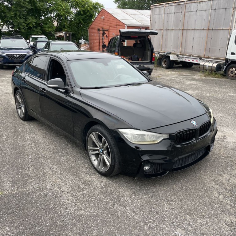 2016 BMW 3 Series Image 1