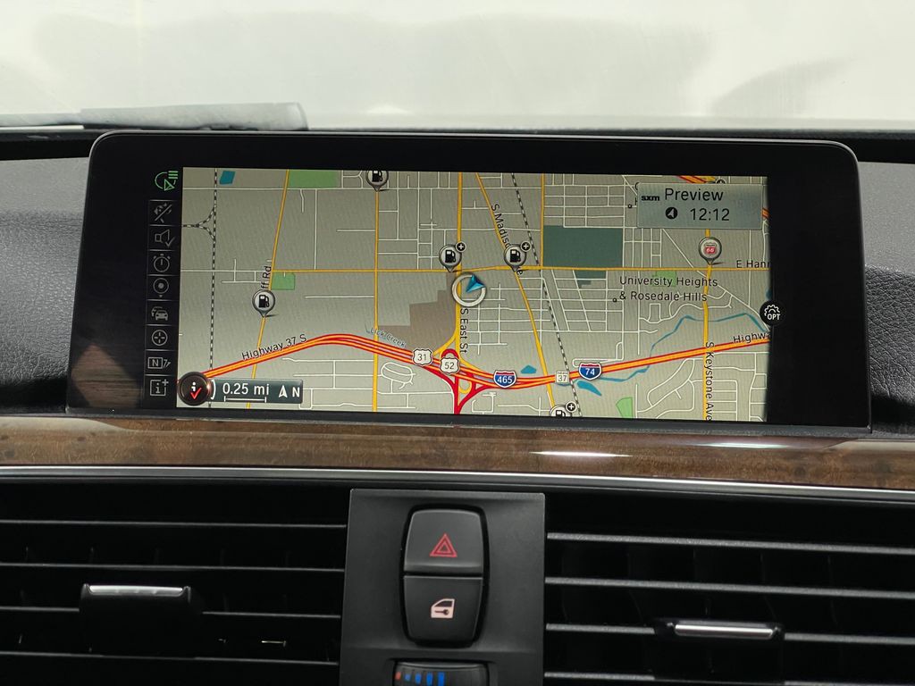 2016 BMW 3 Series Image 10
