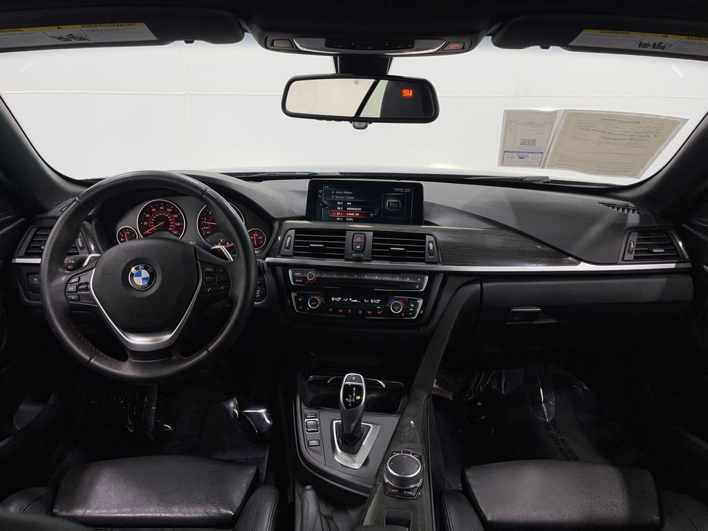 2017 BMW 4 Series Image 19