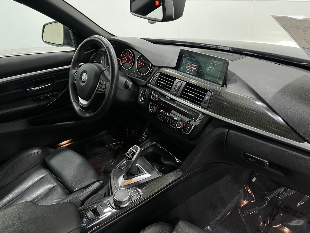 2017 BMW 4 Series Image 20