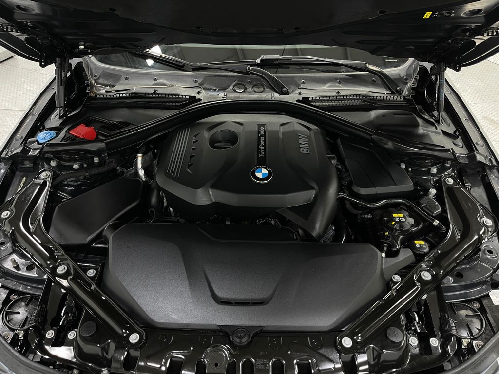 2017 BMW 4 Series Image 28