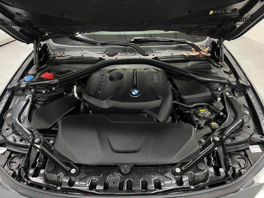 2017 BMW 4 Series Image 28