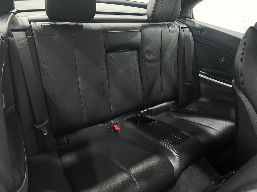 2017 BMW 4 Series Image 32