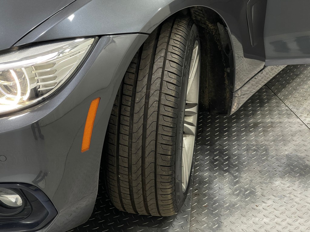 2017 BMW 4 Series Image 37