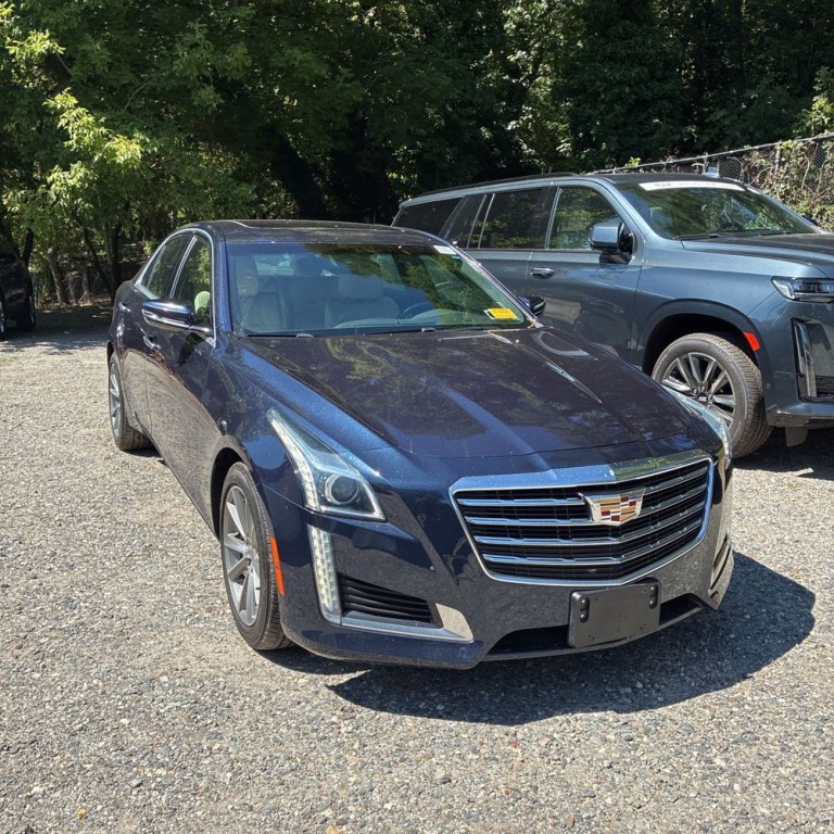 2018 Cadillac CTS Image 1