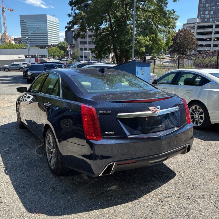 2018 Cadillac CTS Image 6