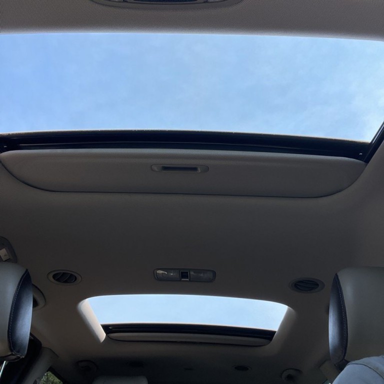 2017 Kia Sedona Image 17