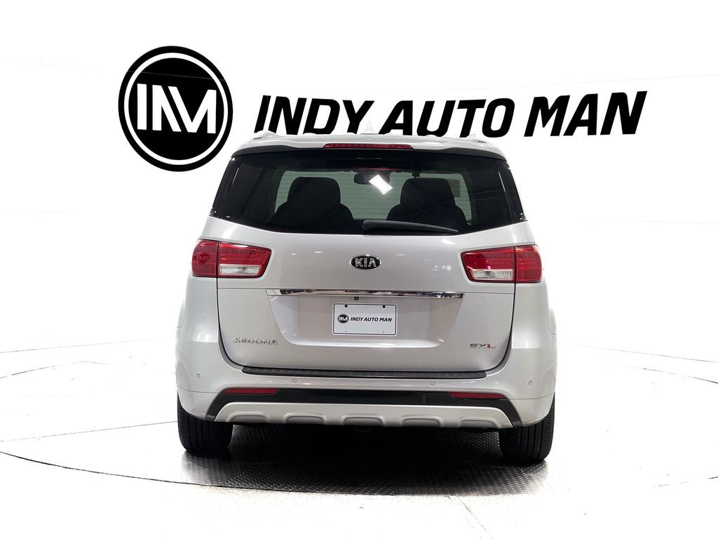2017 Kia Sedona Image 5