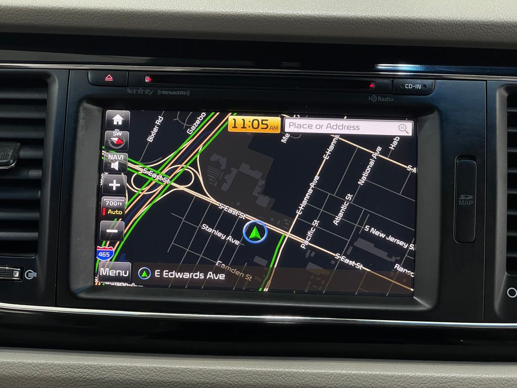 2017 Kia Sedona Image 10