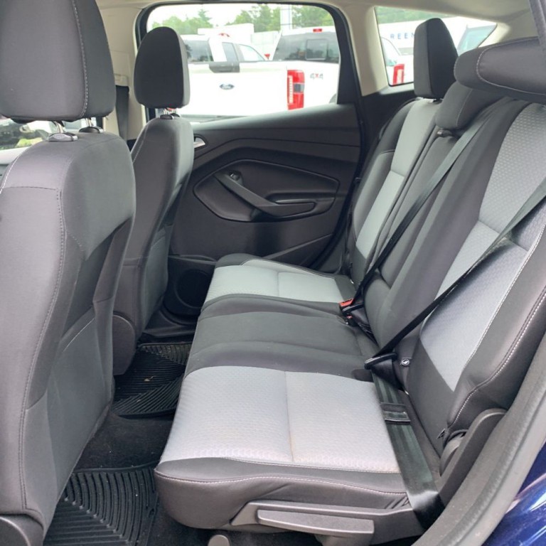 2017 Ford C-Max Image 16
