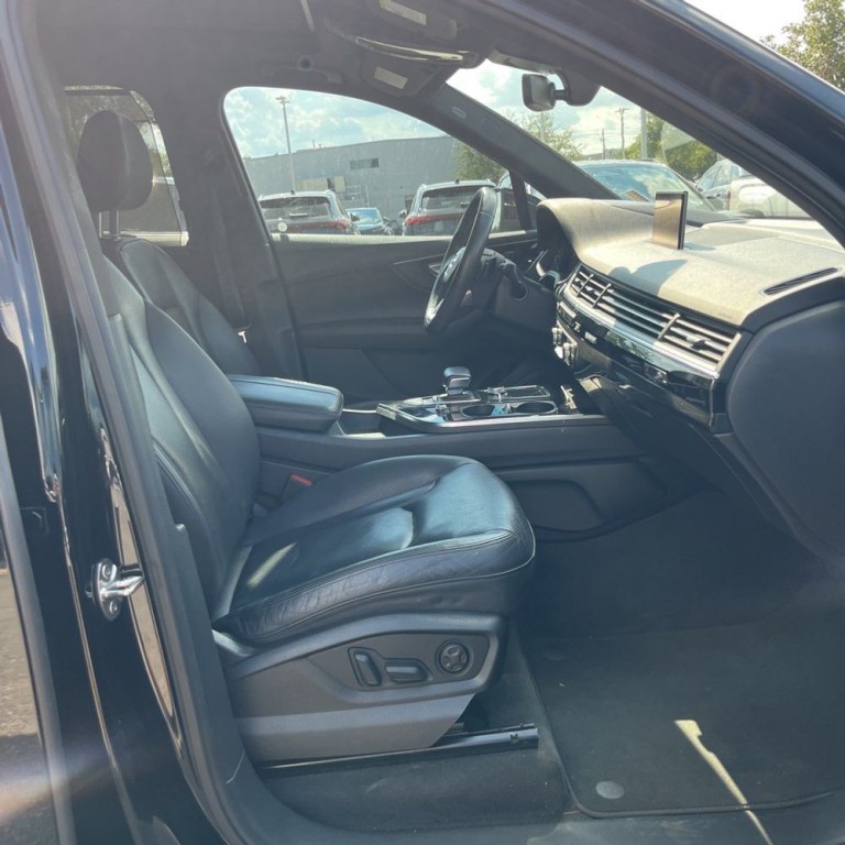 2018 Audi Q7 Image 10