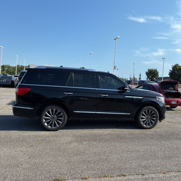 2018 Lincoln Navigator Image 4