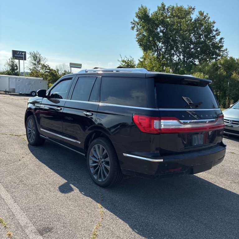 2018 Lincoln Navigator Image 8