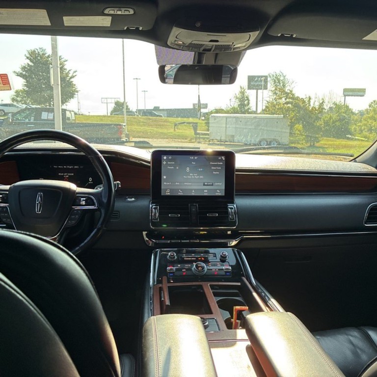 2018 Lincoln Navigator Image 13