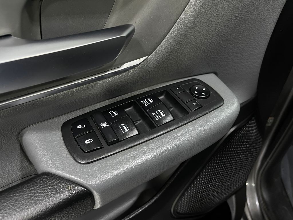 2019 RAM 1500 Image 16