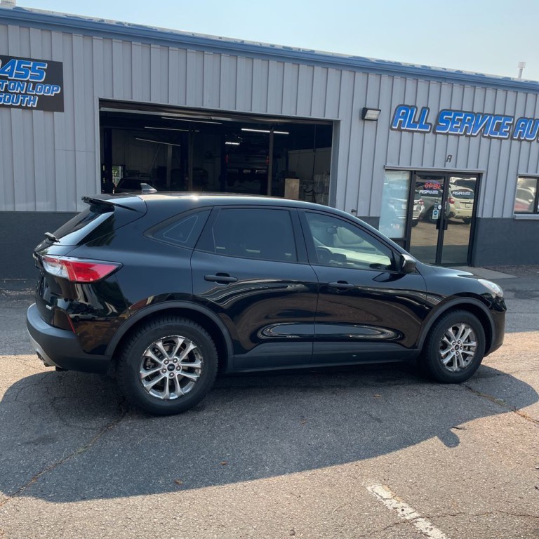 2020 Ford Escape Image 3