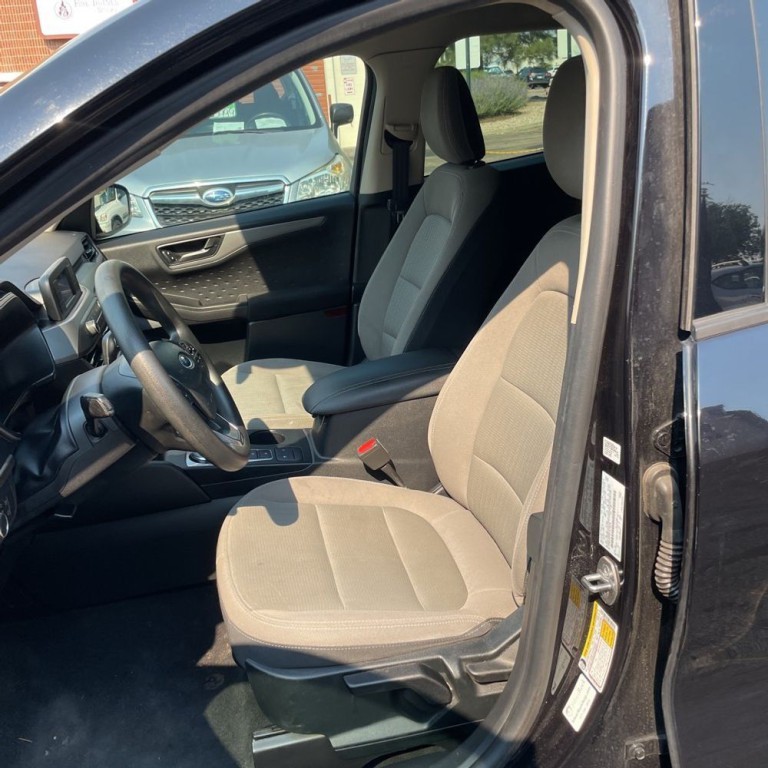 2020 Ford Escape Image 8