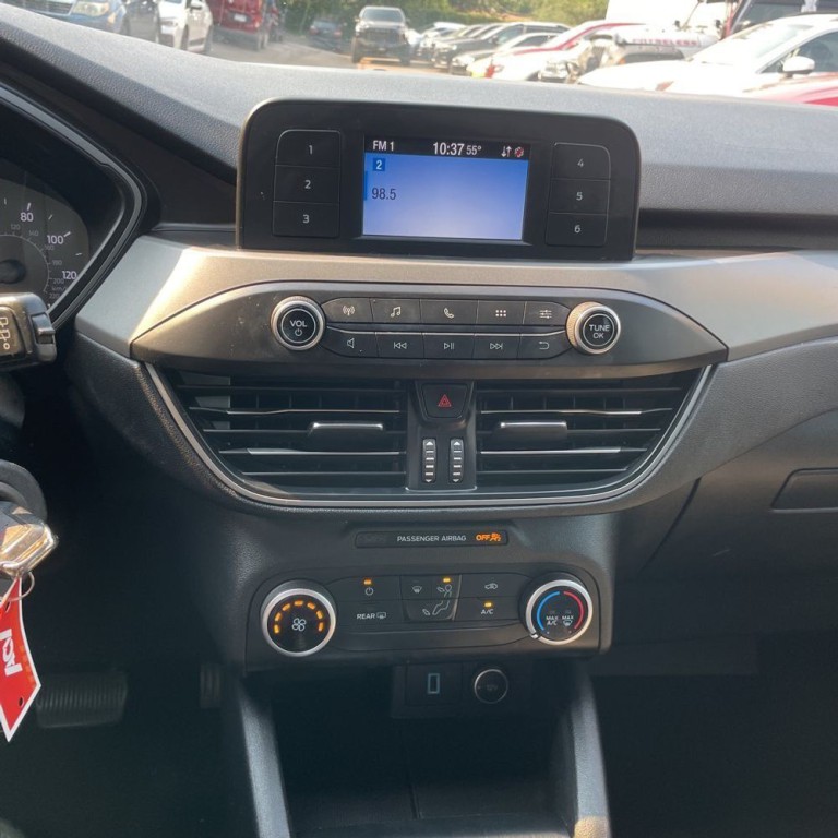 2020 Ford Escape Image 13