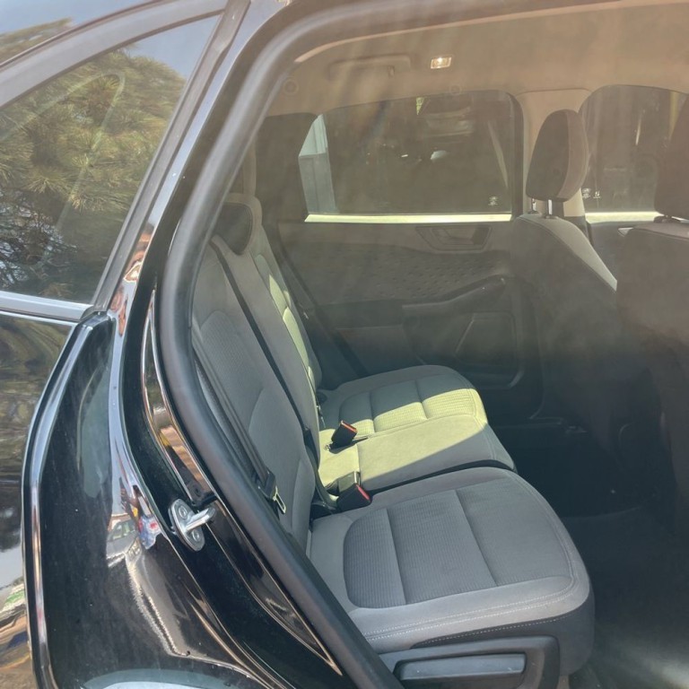 2020 Ford Escape Image 16